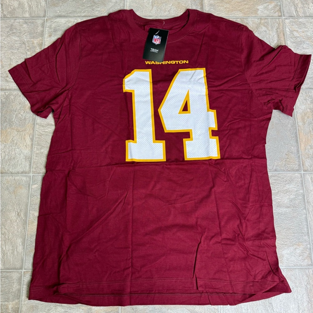 Washington Commanders Nike Tshirt Mens Size XLarge Burgundy Ryan Fitzpatrick NWT